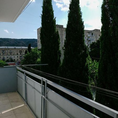 Keti&Tatia Sisters Apartment - Near Old And Central Tbilisi Luaran gambar